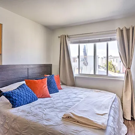 Newport Beach Vacation Rental - Short Walk To Pier Exterior photo